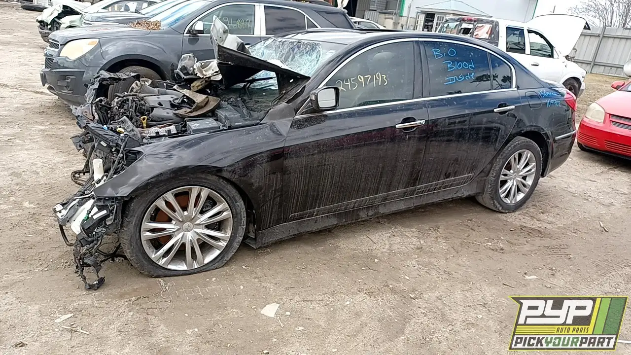 Photo of 2013 Hyundai Genesis