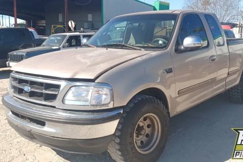 Photo of 1997 Ford F-150