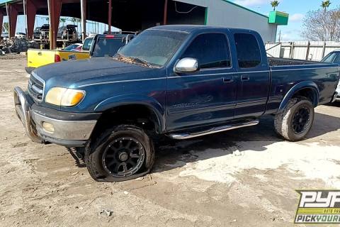 Photo of 2000 Toyota Tundra