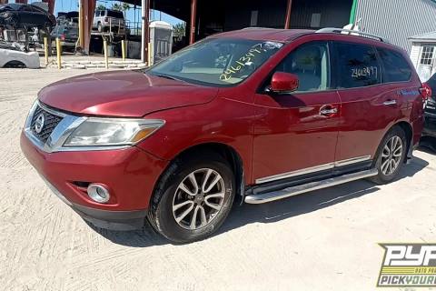 Photo of 2014 Nissan Pathfinder