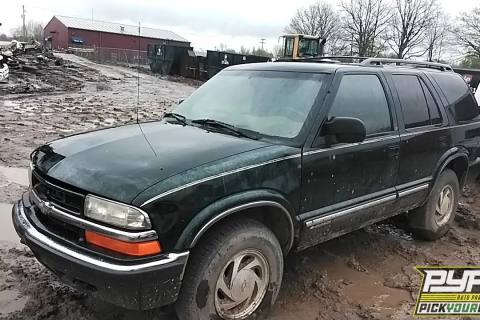 Photo of 2001 Chevrolet Blazer