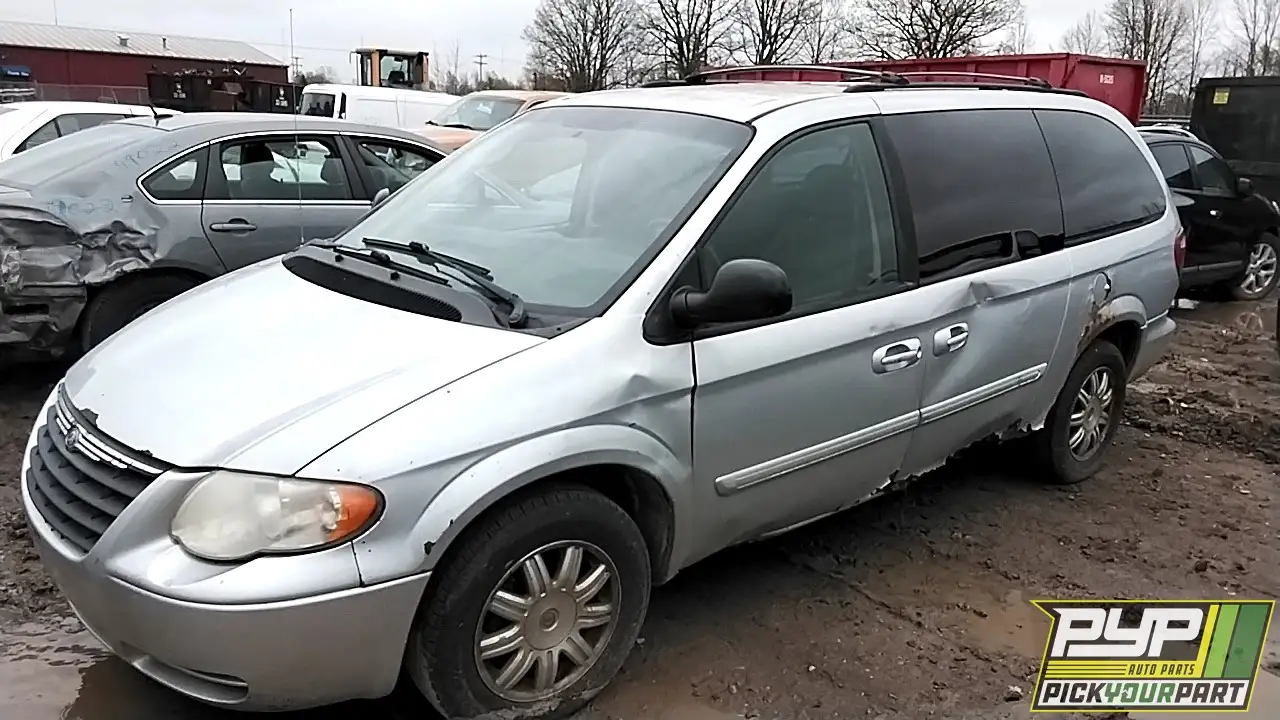 Photo of 2007 Chrysler Town & Country