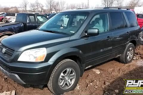 Photo of 2004 Honda Pilot