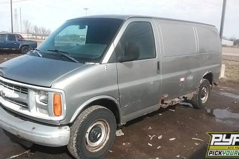 Photo of 2001 Chevrolet Express 2500