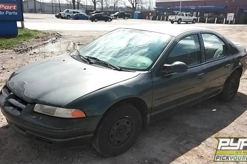 Photo of 2000 Dodge Stratus
