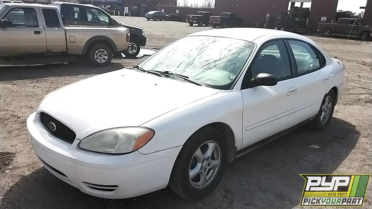 Photo of 2005 Ford Taurus