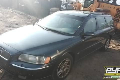Photo of 2006 Volvo V70
