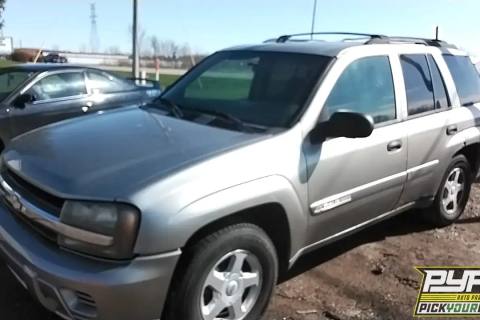 Photo of 2002 Chevrolet Trailblazer