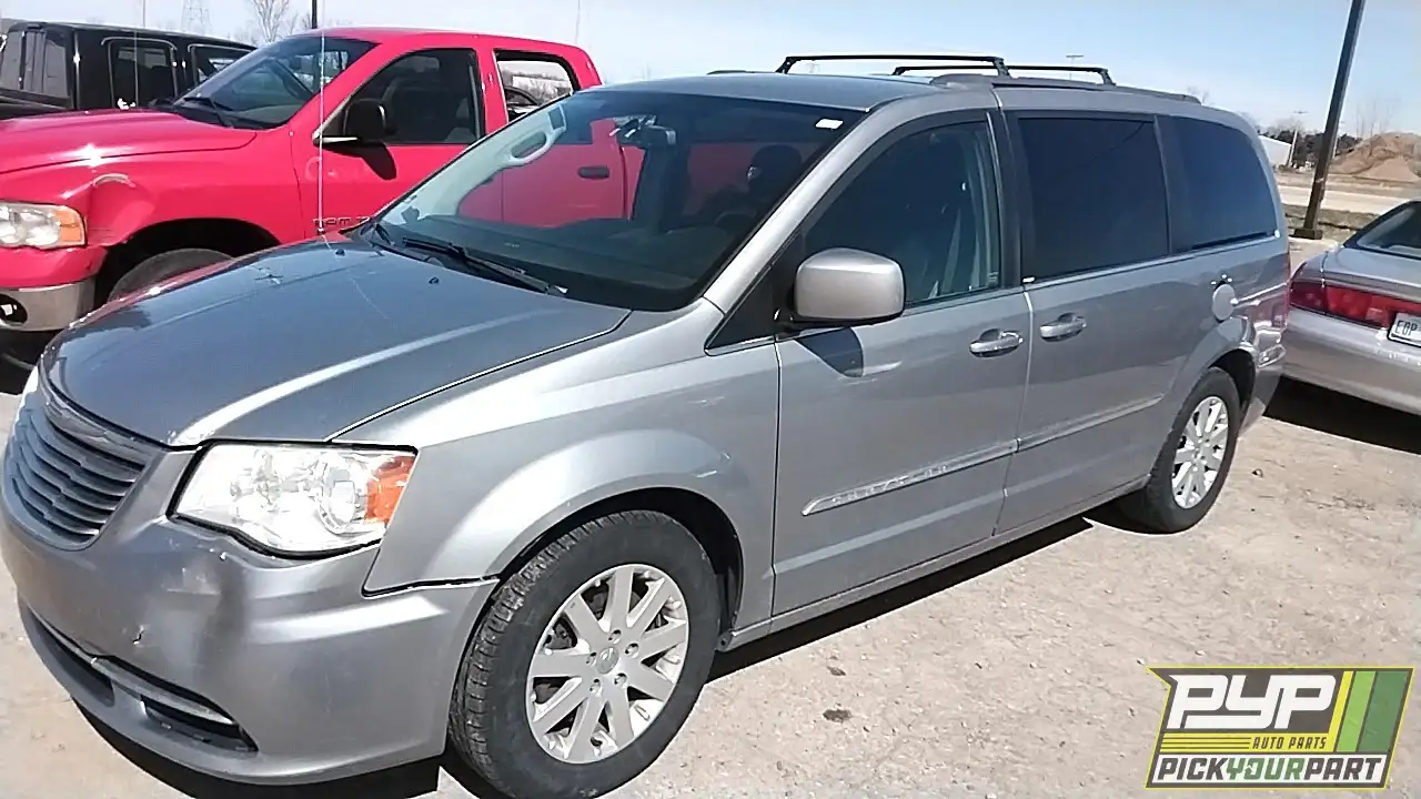 Photo of 2014 Chrysler Town & Country