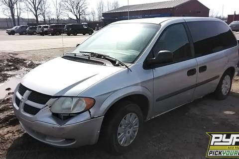 Photo of 2003 Dodge Caravan