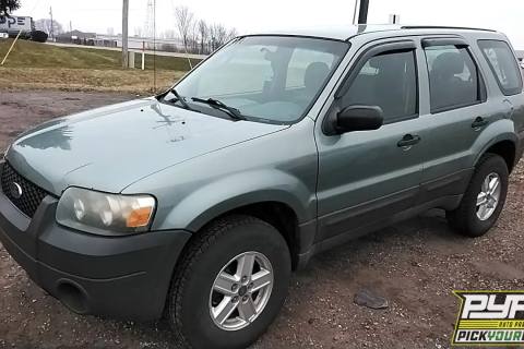 Photo of 2005 Ford Escape