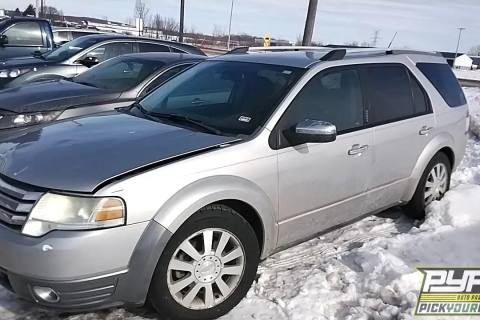Photo of 2008 Ford Taurus X