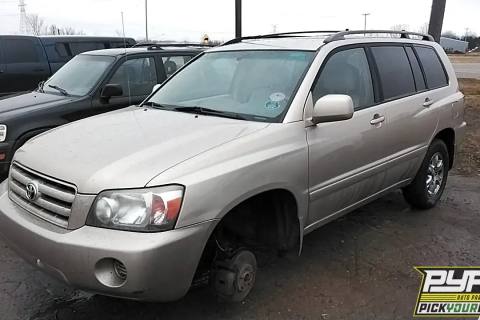 Photo of 2005 Toyota Highlander