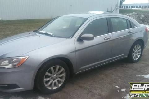 Photo of 2013 Chrysler 200