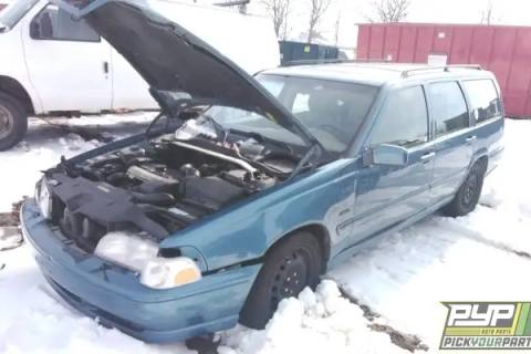 Photo of 1998 Volvo V70