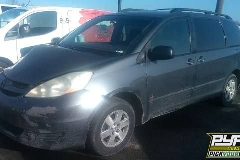 Photo of 2006 Toyota Sienna
