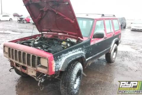 Photo of 1999 Jeep Cherokee