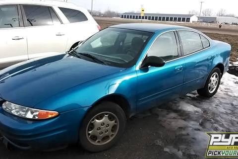 Photo of 2000 Oldsmobile Alero