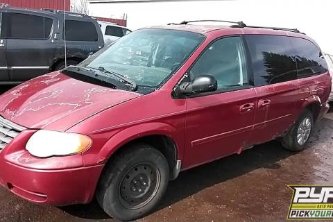 Photo of 2006 Chrysler Town & Country