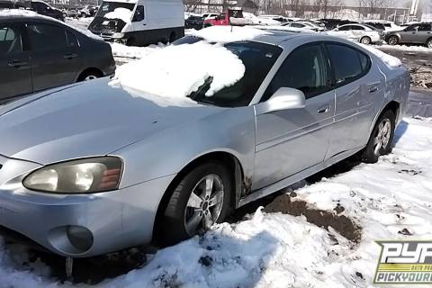 Photo of 2005 Pontiac Grand Prix
