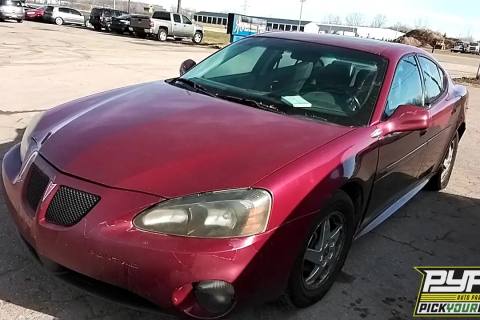 Photo of 2004 Pontiac Grand Prix