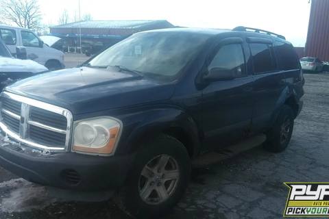Photo of 2005 Dodge Durango