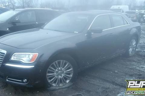 Photo of 2013 Chrysler 300