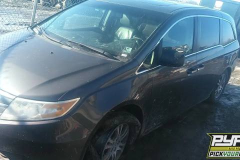 Photo of 2011 Honda Odyssey