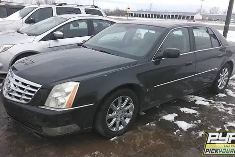 Photo of 2008 Cadillac Dts