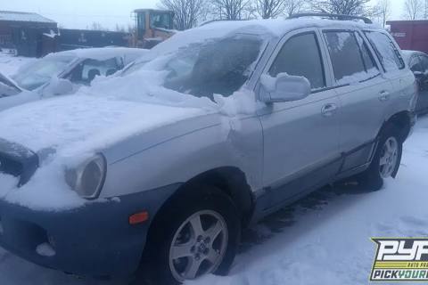 Photo of 2001 Hyundai Santa Fe