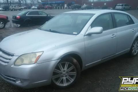 Photo of 2006 Toyota Avalon