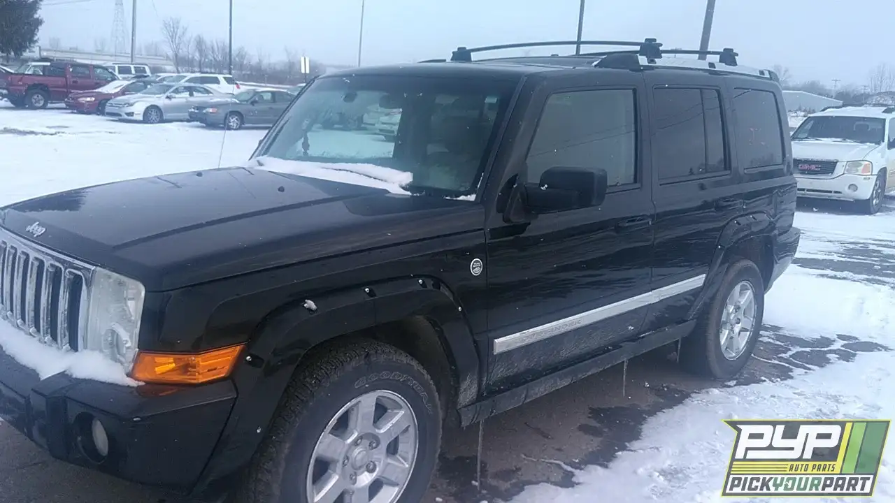 Photo of 2006 Jeep Commander
