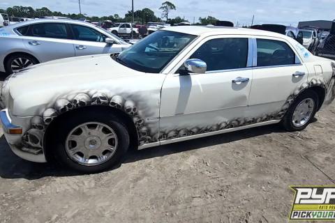 Photo of 2006 Chrysler 300
