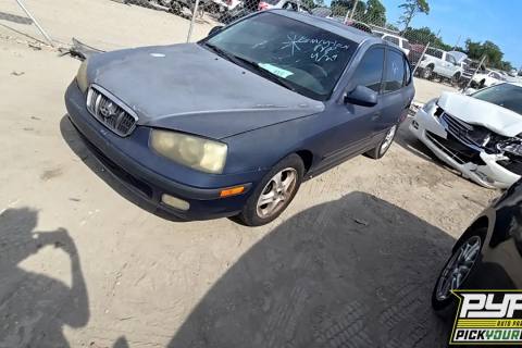 Photo of 2002 Hyundai Elantra