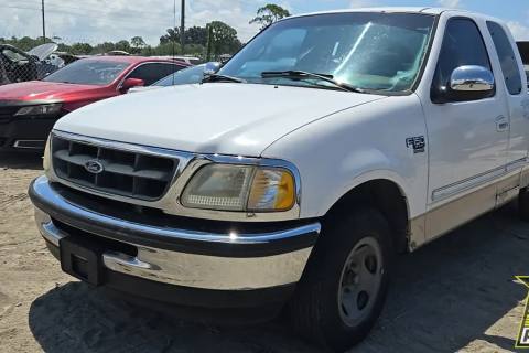 Photo of 1998 Ford F-150