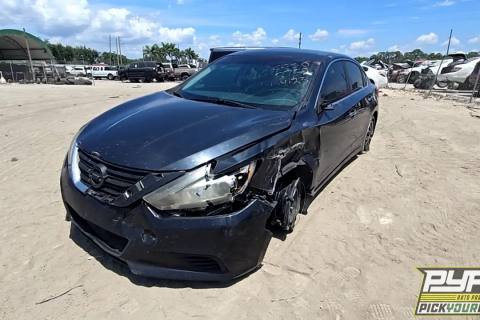 Photo of 2016 Nissan Altima
