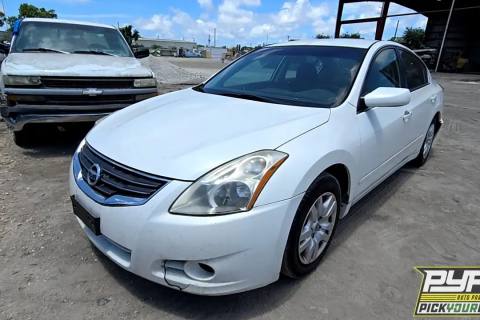 Photo of 2012 Nissan Altima