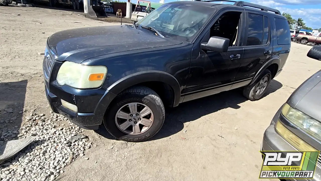 Photo of 2010 Ford Explorer