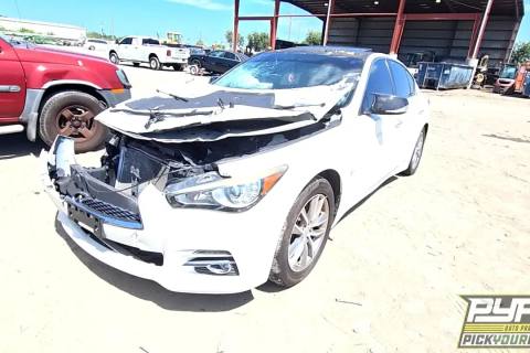Photo of 2015 Infiniti Q50