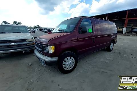 Photo of 2006 Ford E-150