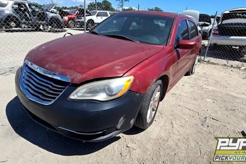Photo of 2013 Chrysler 200