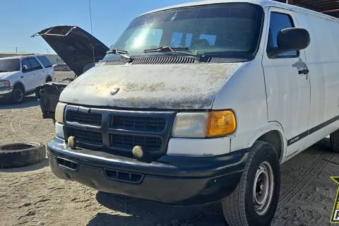 Photo of 1999 Dodge Ram 2500 Van