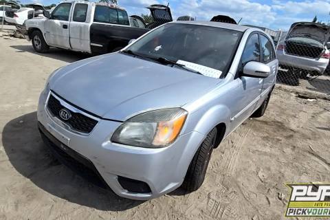 Photo of 2010 Kia Rio5