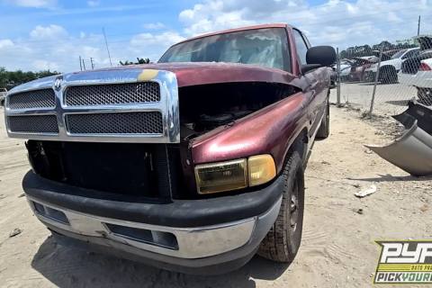 Photo of 2001 Dodge Ram 1500