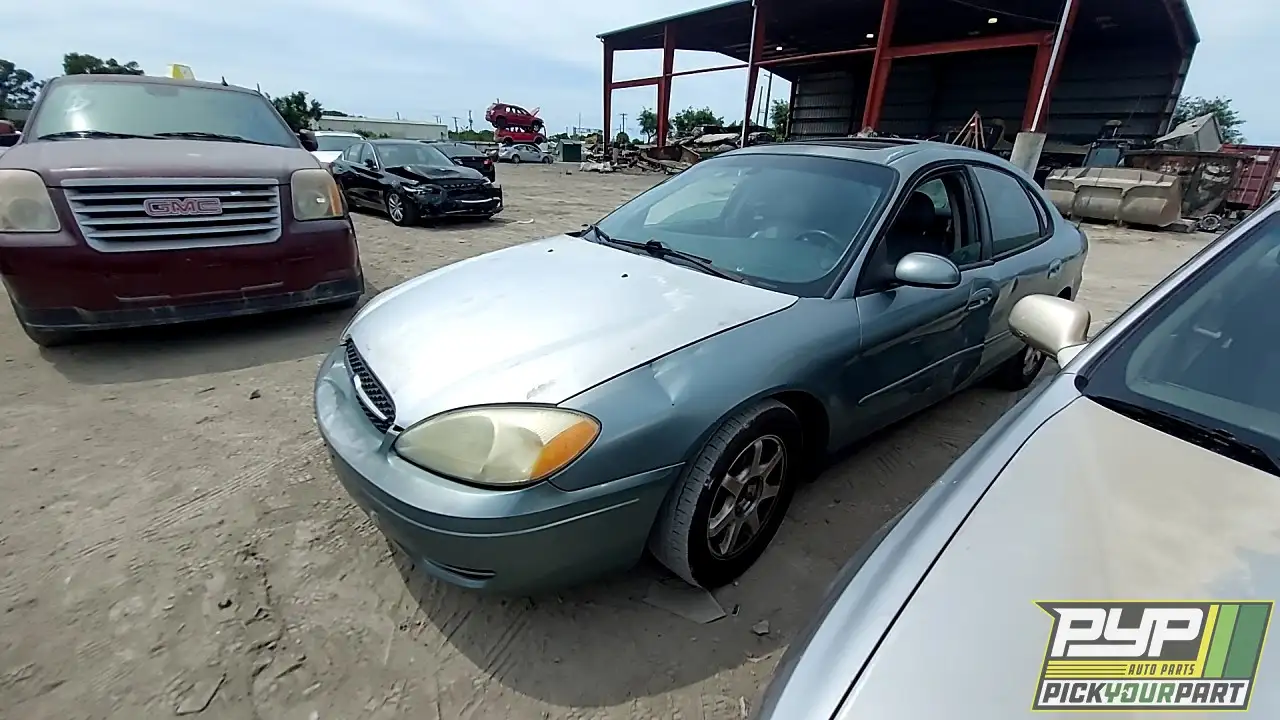Photo of 2006 Ford Taurus