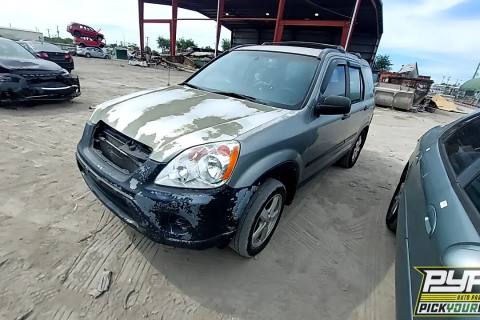 Photo of 2005 Honda Cr-V