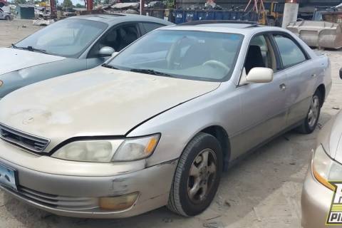 Photo of 1997 Lexus Es300