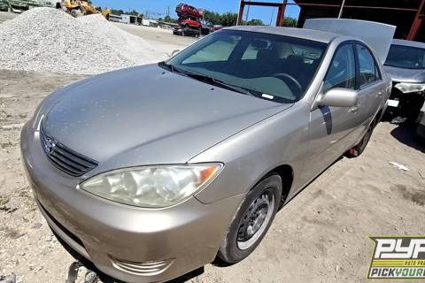 Photo of 2005 Toyota Camry
