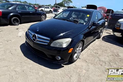 Photo of 2010 Mercedes-Benz C300