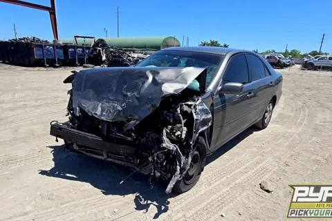 Photo of 2004 Toyota Camry